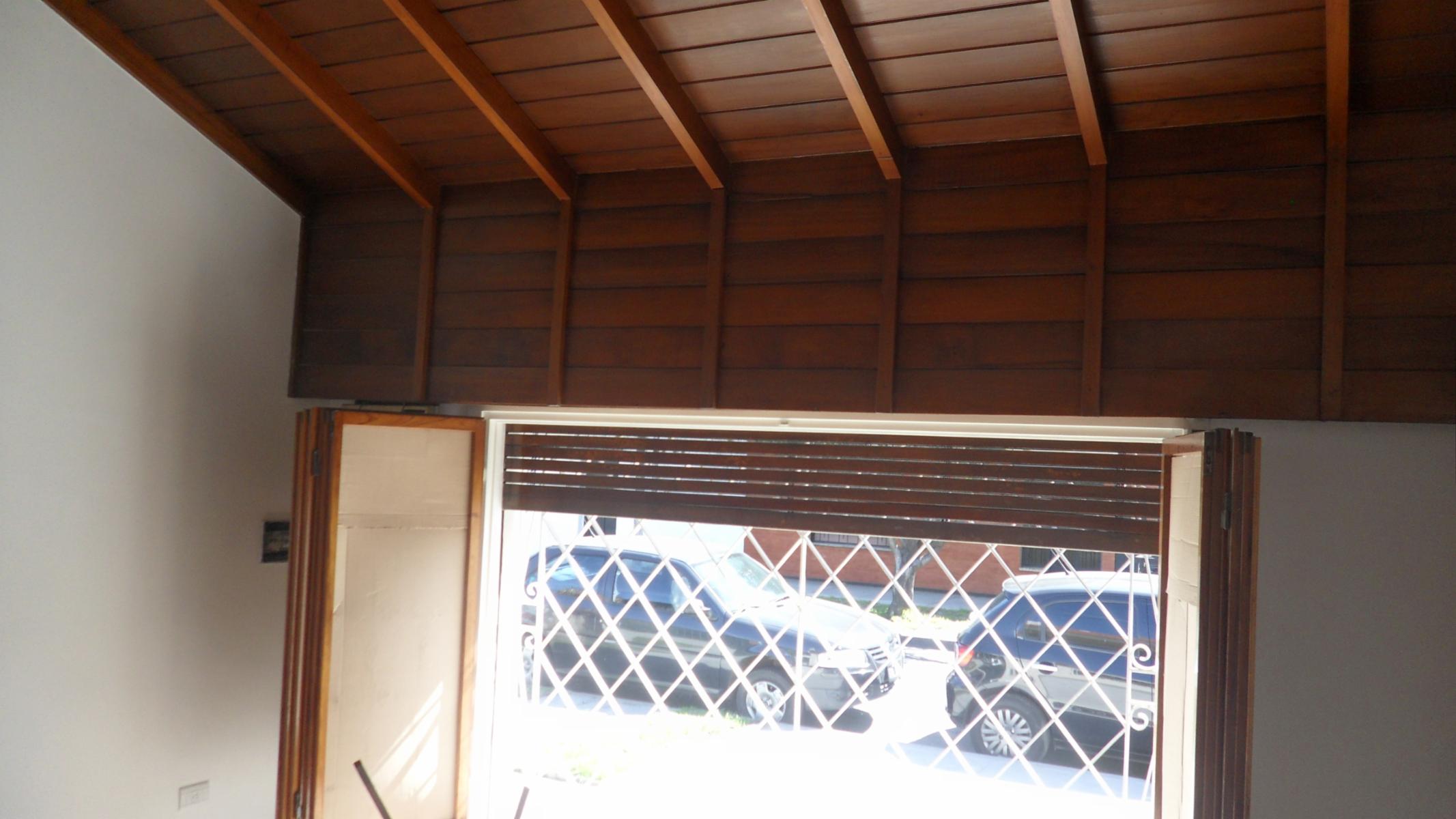 P.H. DE 3 AMB AL FRENTE CON COCHERA. RECICLADO A NUEVO. LANUS O. APTO CREDITO — foto 4