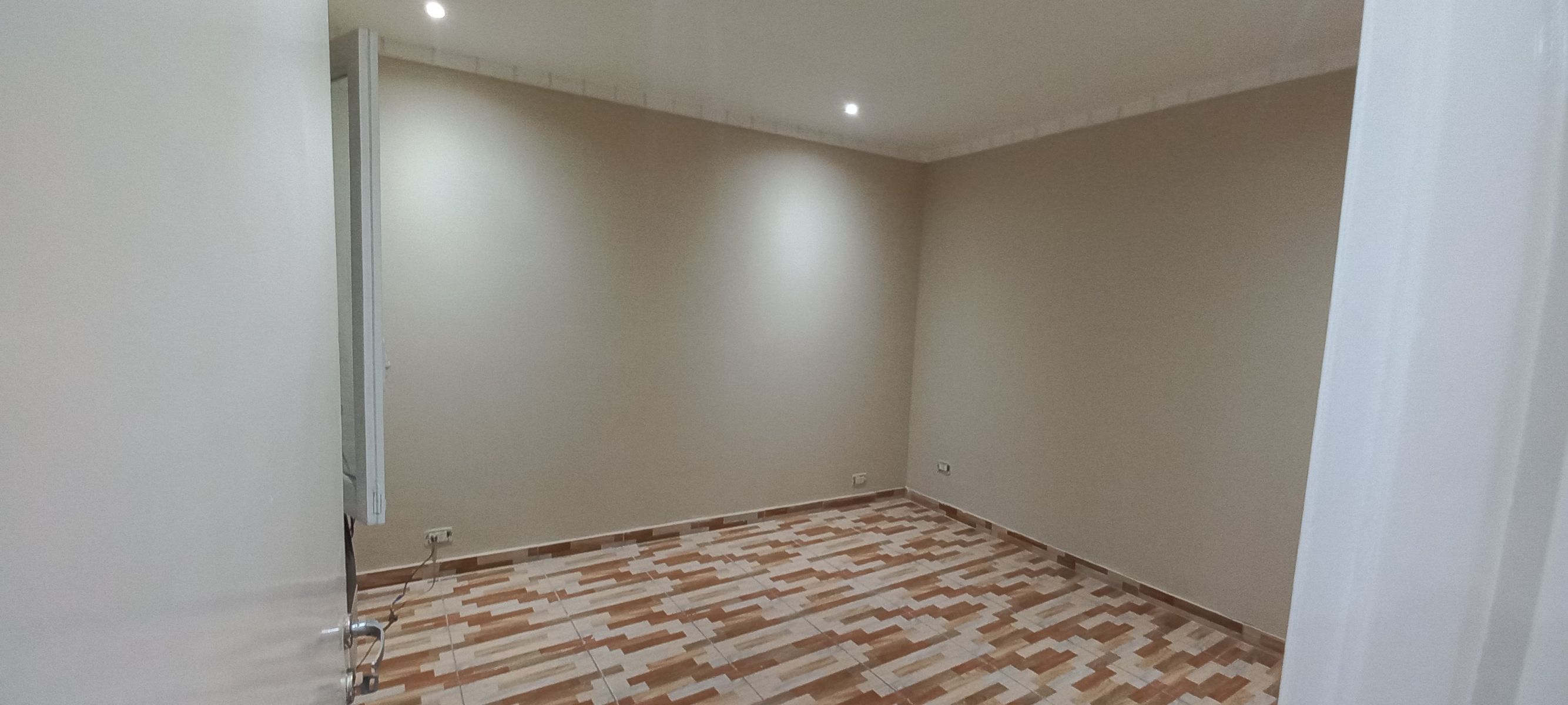 P.H. DE 3 AMB AL FRENTE CON COCHERA. RECICLADO A NUEVO. LANUS O. APTO CREDITO — foto 7