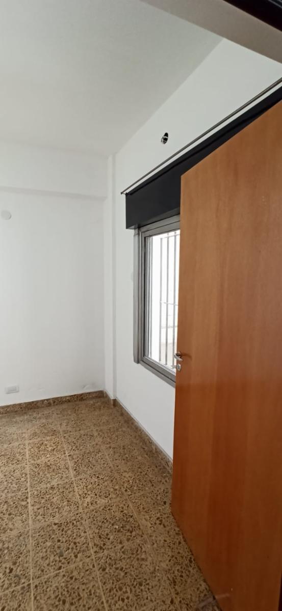 ALQUILER P.H. 3 AMBIENTES CON COCHERA - 8