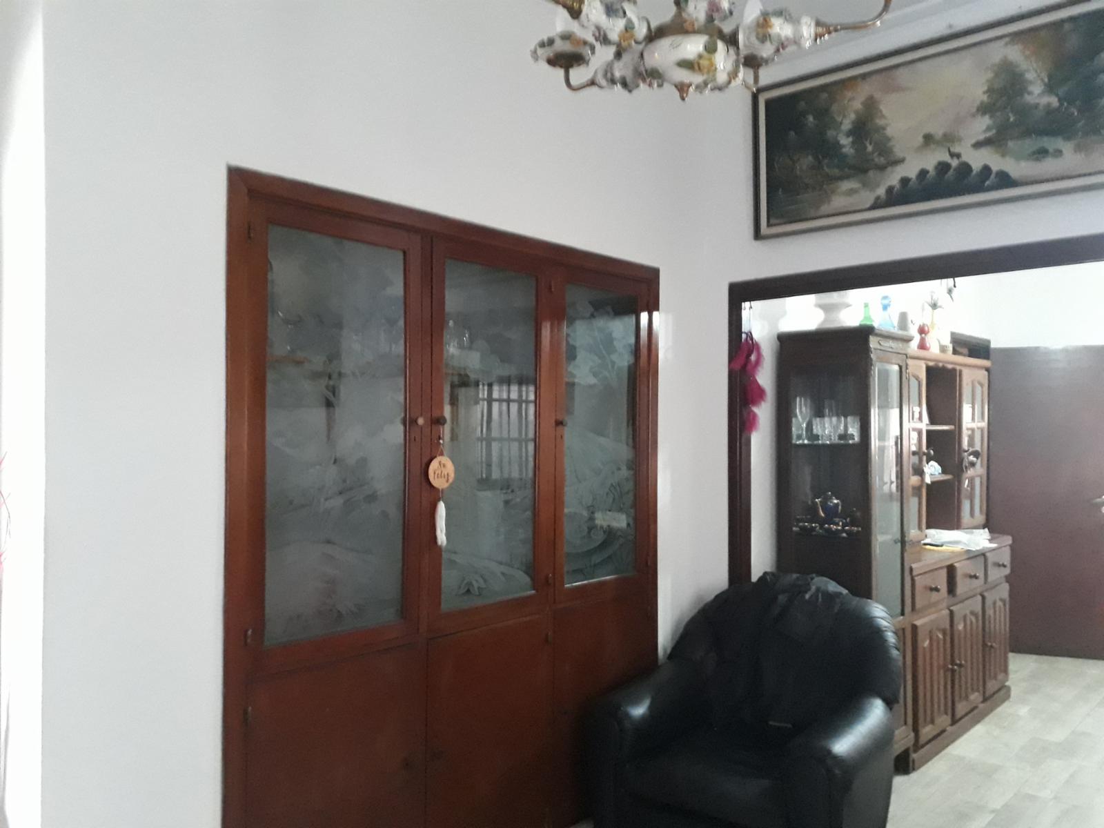 Excelente CASA 5 amb. A la venta en LANUS O. A 400 MTS. de Av. H. Yrigoyen. — foto 4