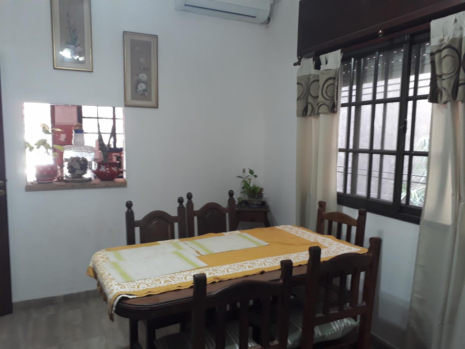 Excelente CASA 5 amb. A la venta en LANUS O. A 400 MTS. de Av. H. Yrigoyen. — foto 7