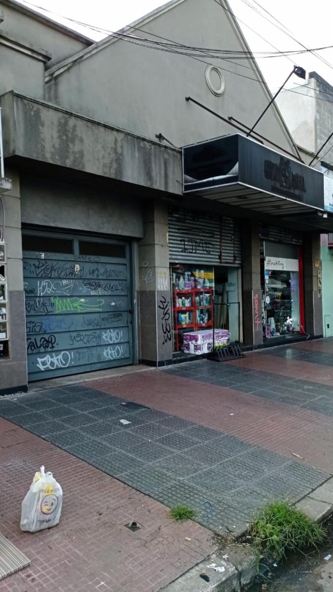 Dos Locales + 18 Cocheras, Ideal Inversor O Construccion Edificio Lote 440m2 — foto 2