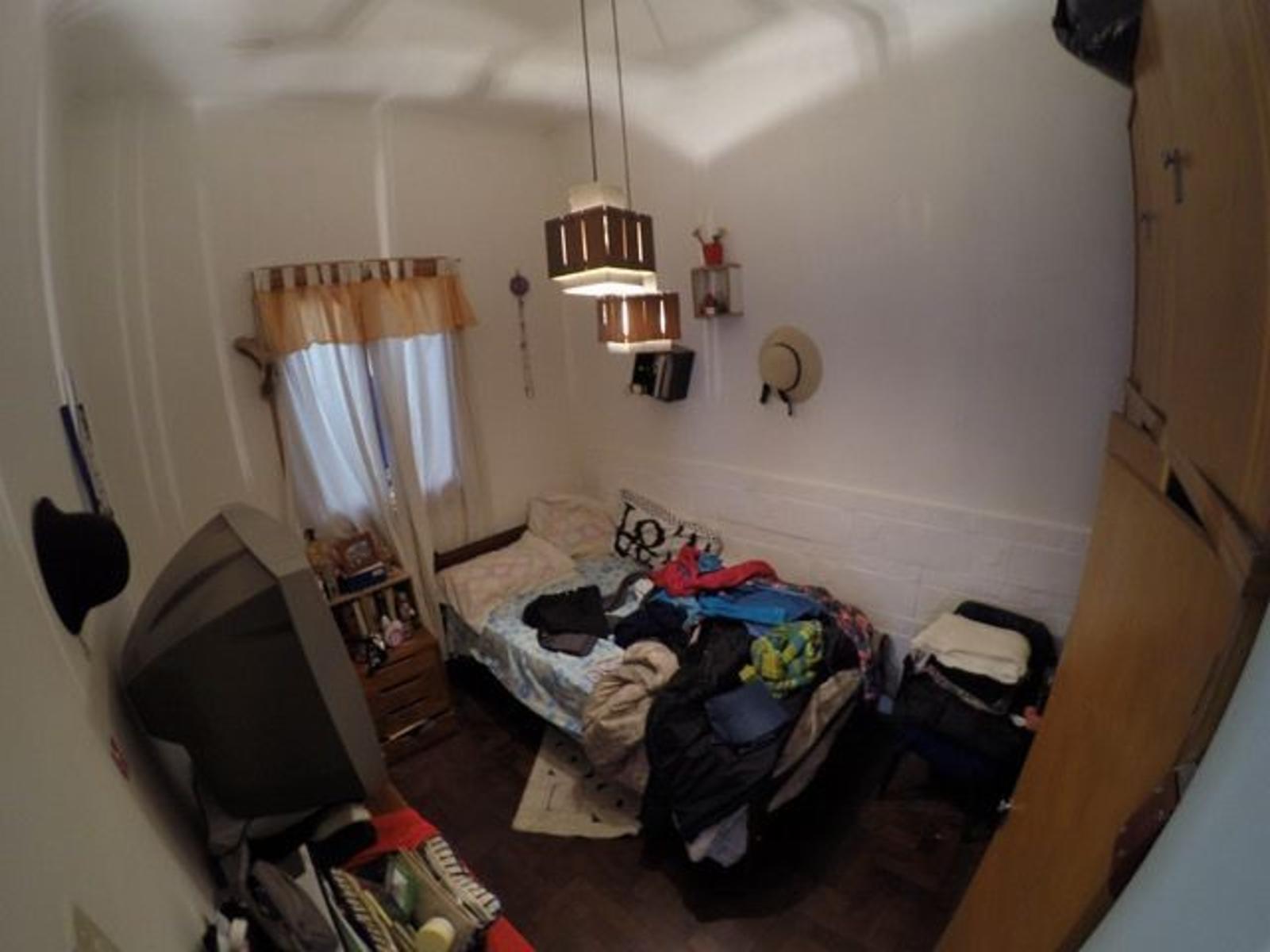 NUEVO VALOR CASA S/LOTE DE 8,66x50 IDEAL 2 FLIAS. O PARA DUPLEX/TRIPLEX. FONDO DE USO COMUN CON PISCINA. — foto 4