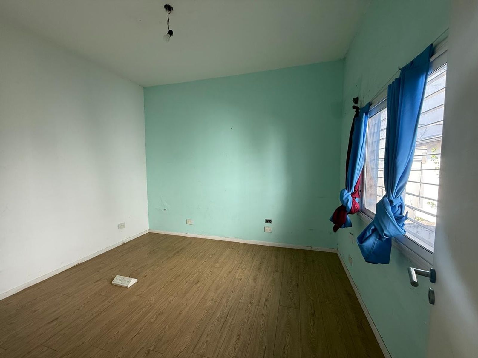 Casa PH de 3 amb. en 2 plantas con 2 baños y terraza. V. Alsina. LANUSO.EN VENTA. APTO CREDITO — foto 9