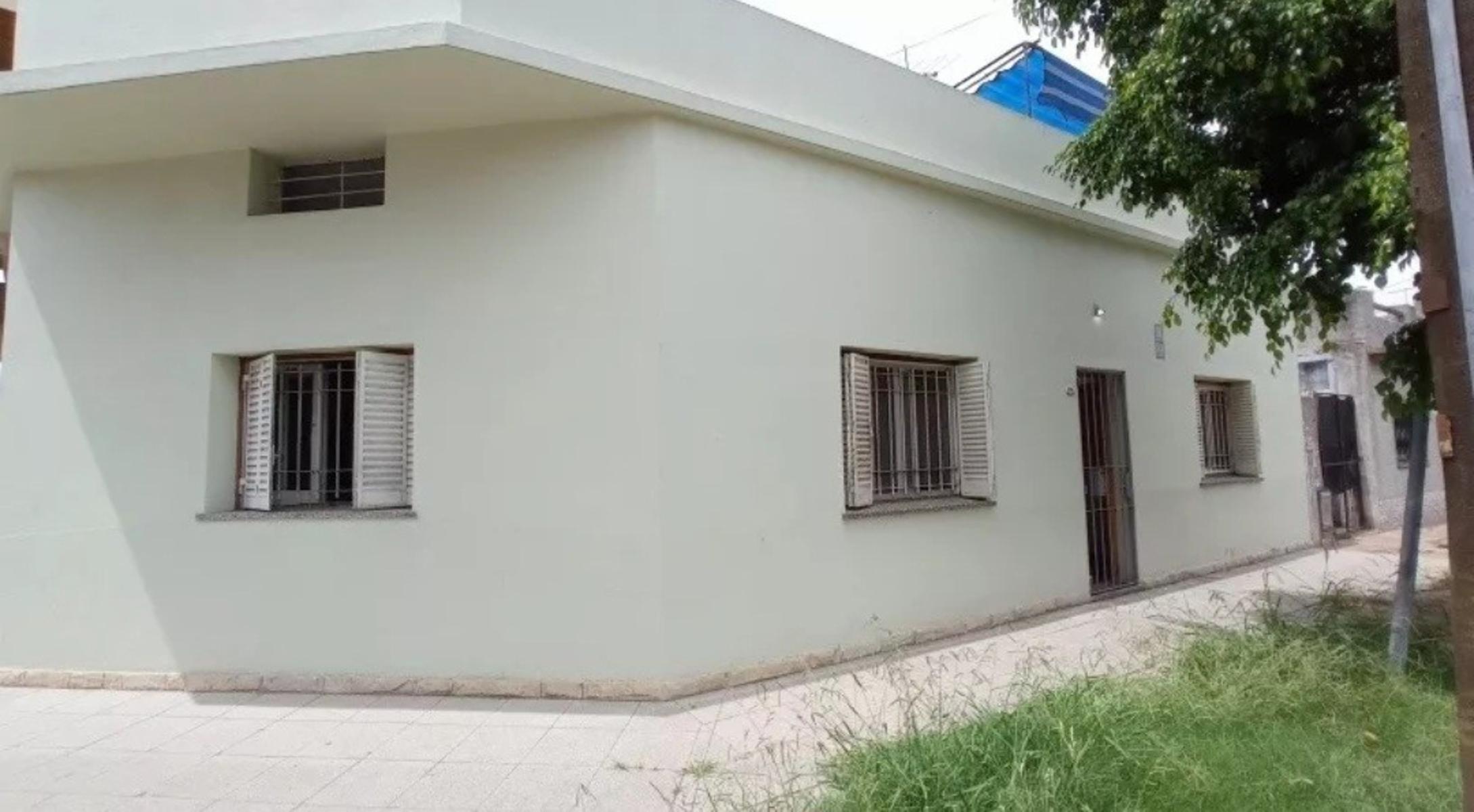 VENTA CASA P.H. 3 DORMITORIOS, LANUS