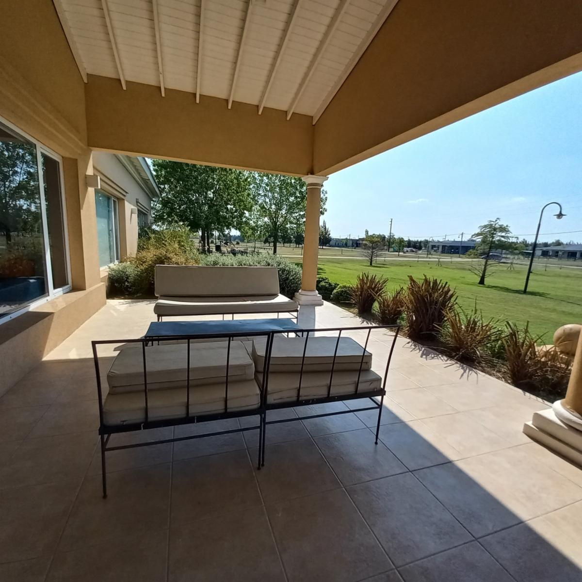 VENTA EXCELENTE LOTE EN ESQUINA EN FINCAS DE SAN VICENTE — foto 5
