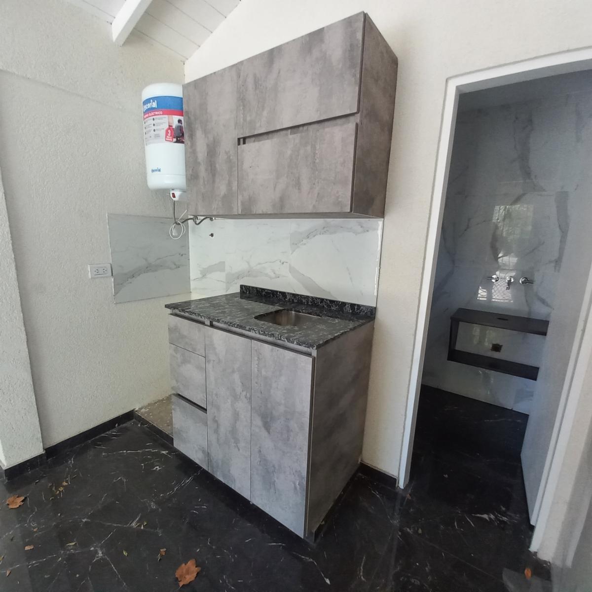 ALQUILER LOCAL/OFICINA LANUS OESTE - 6