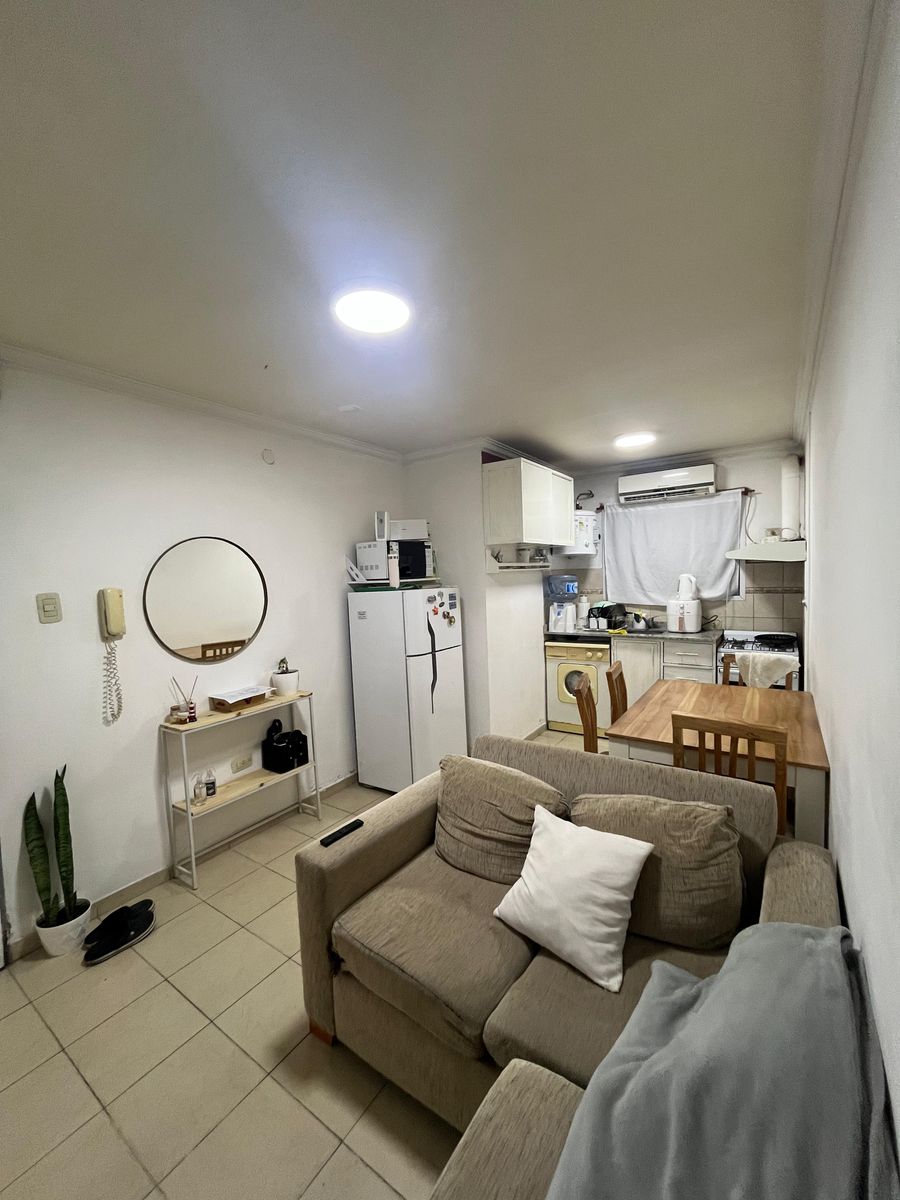 2 AMB. CON COCHERA, AL FRENTE. LANUSITA. EN VENTA, LANUS. — foto 2