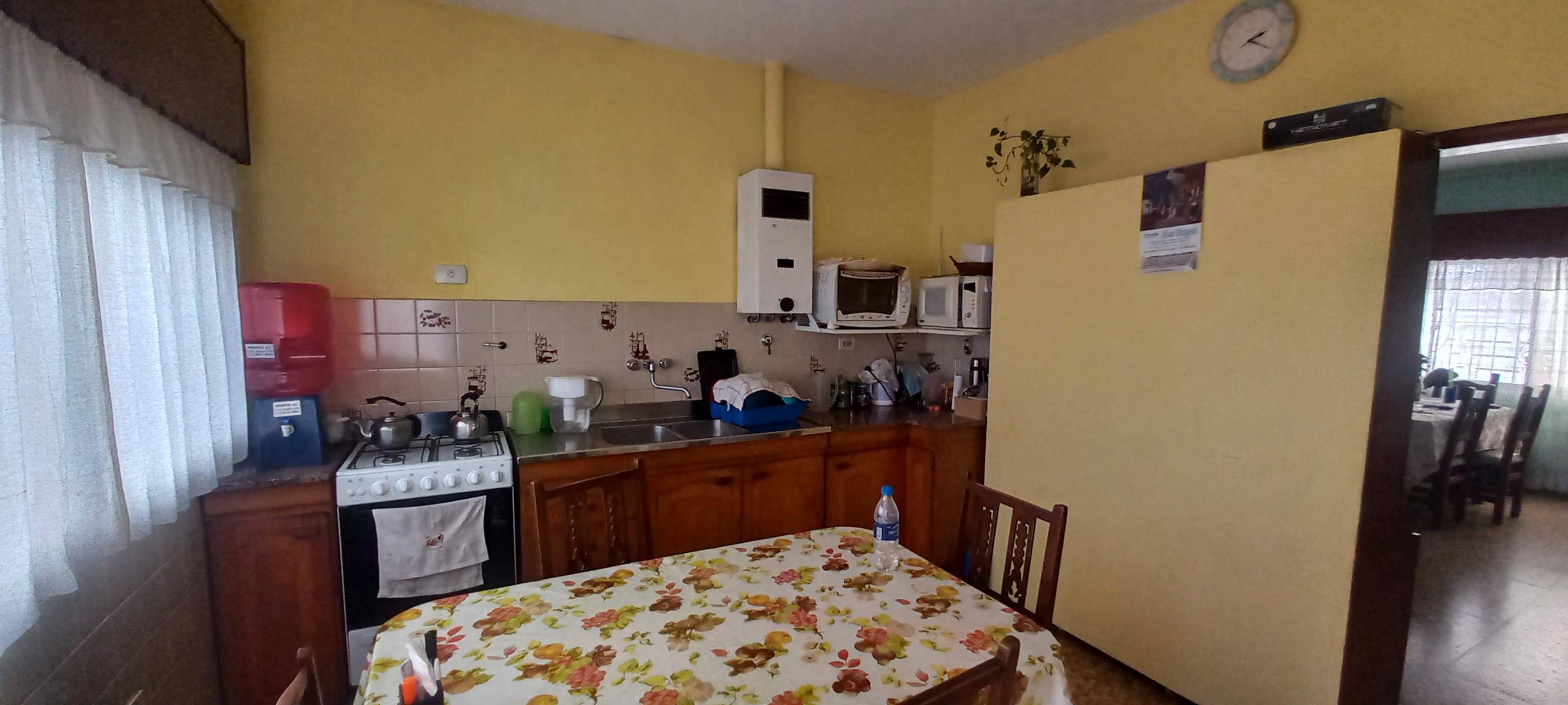 CASA 3 AMB. CON PARQUE, COCH. Y DPTO. 2 AMB. S/LOTE PROPIO EN VENTA EN LANUS E. — foto 14