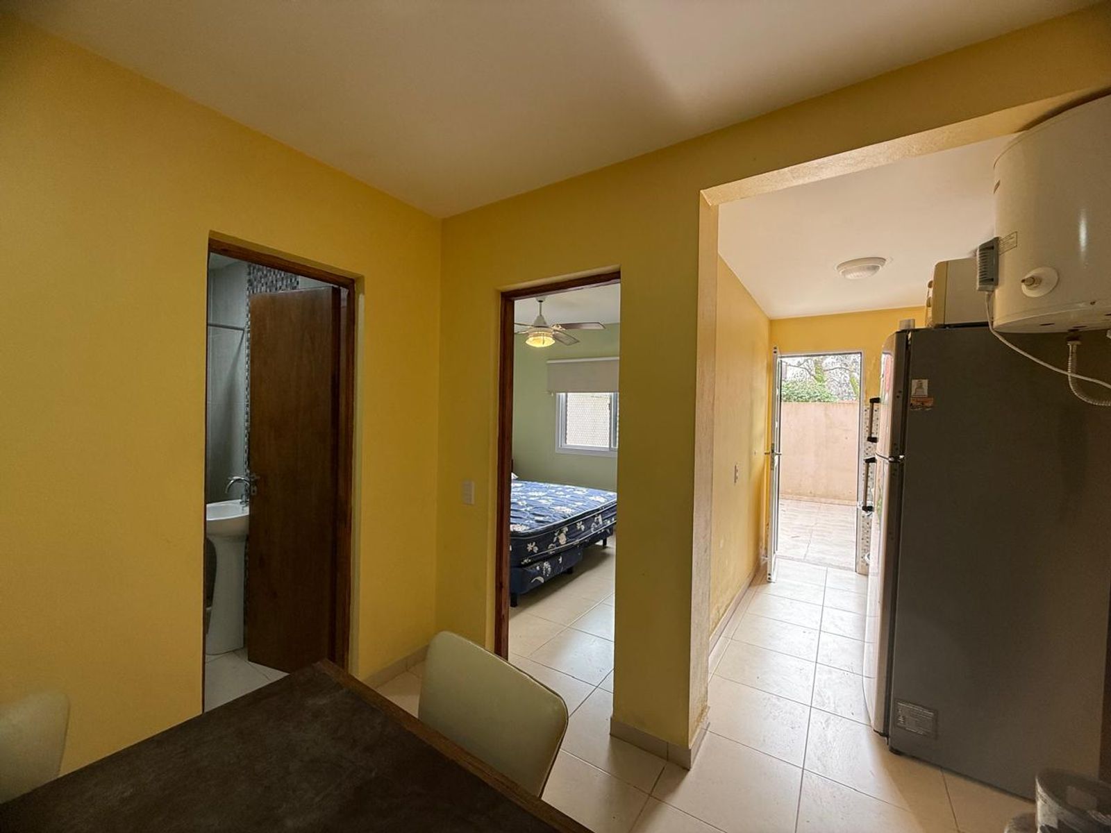 AMOBLADO: Dpto. 3 amb. con cochera en VENTA. COSTA AZUL. a 4 cuadras del mar — foto 5