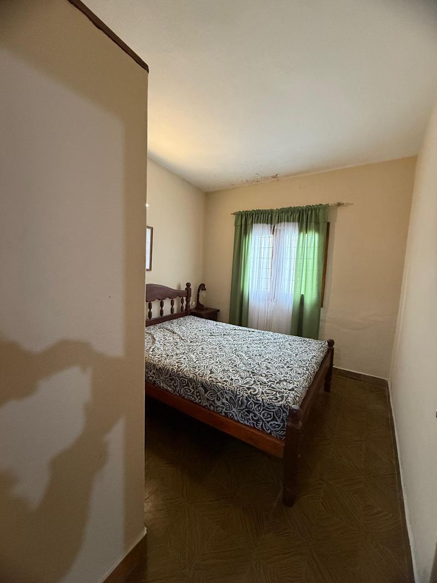CASA S/LOTE 10x30 de 3 amb. con cochera pasante y parque en LA LUCILA.LA COSTA. EN VENTA — foto 9