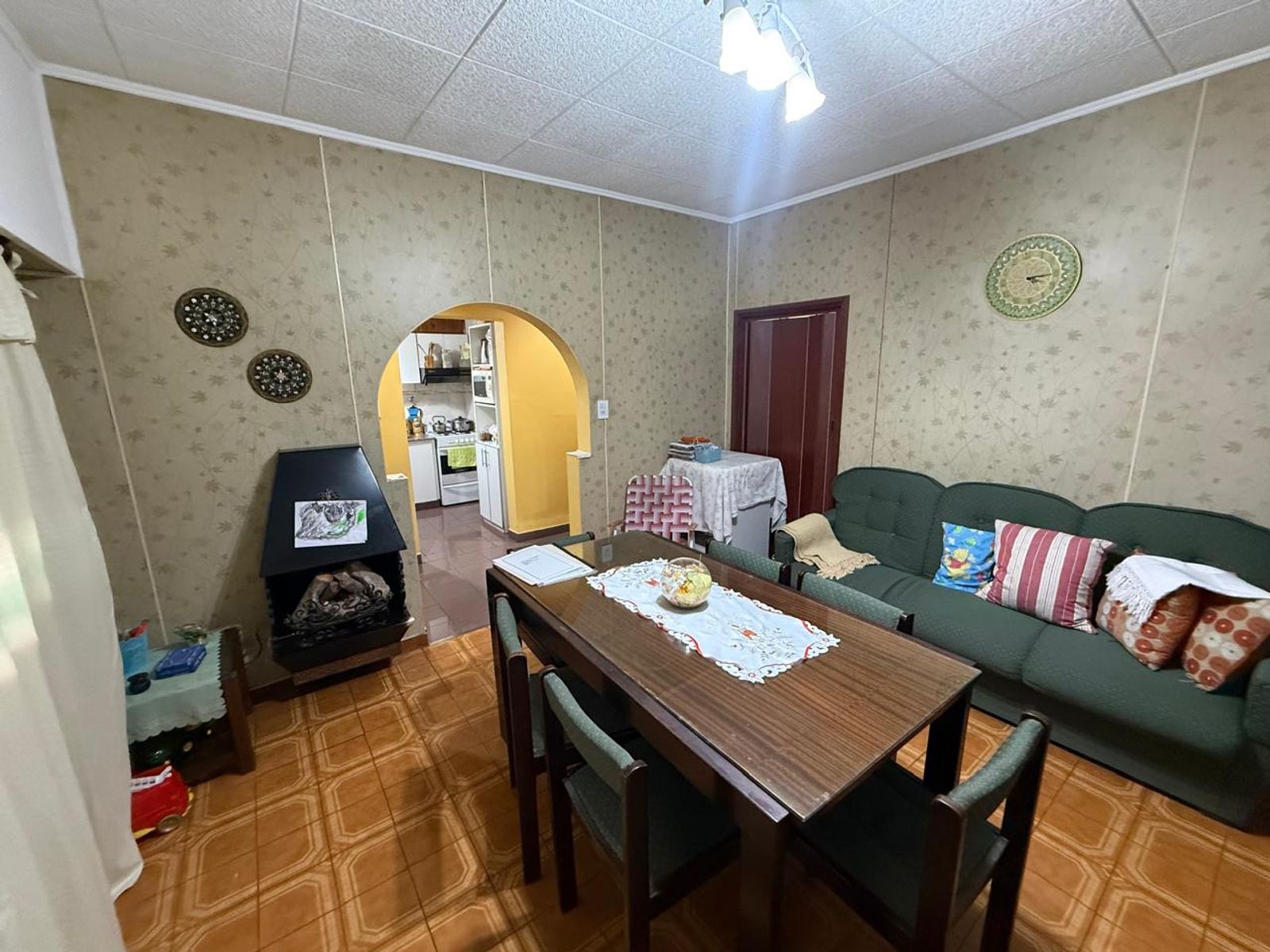 APTO CREDITO. VENTA CASA 3 AMBIENTES SOBRE LOTE PROPIO. LANUS — foto 3