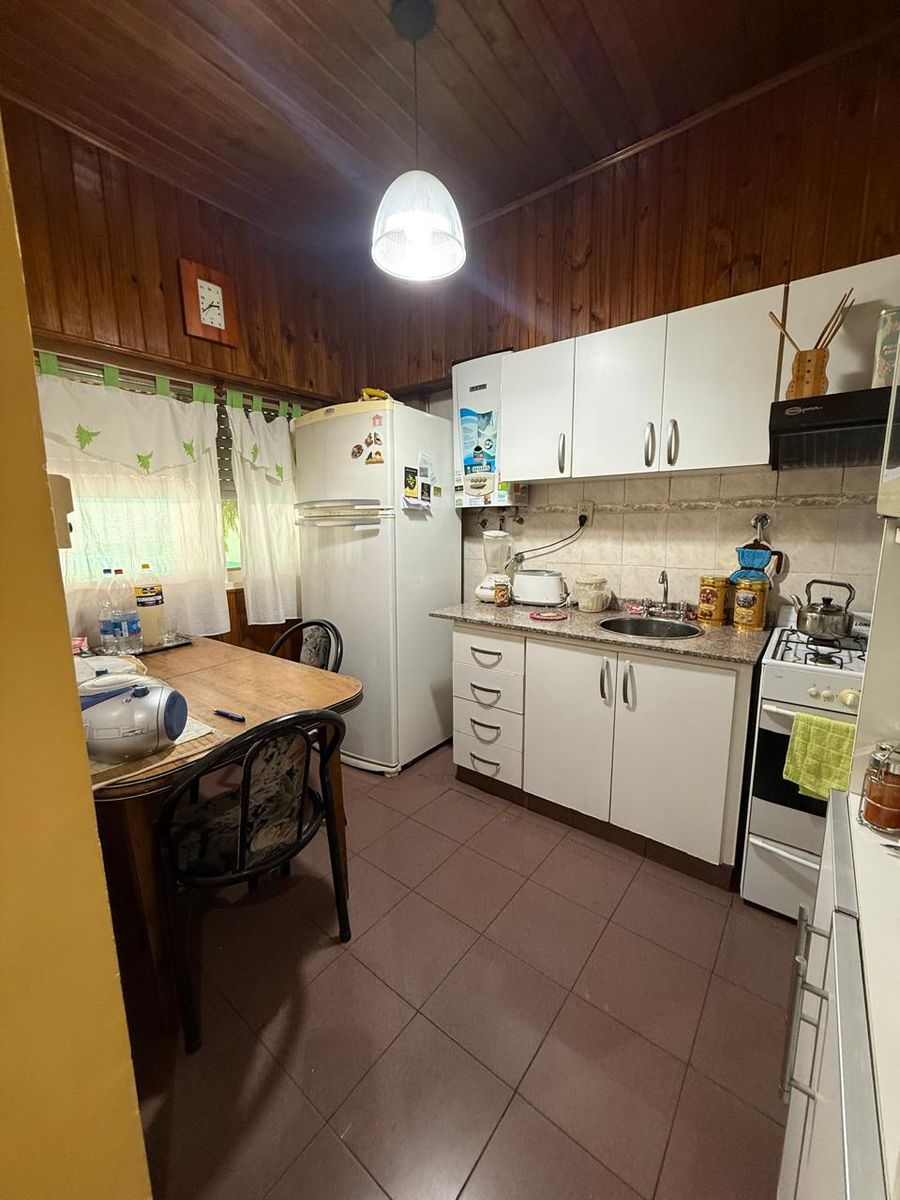 APTO CREDITO. VENTA CASA 3 AMBIENTES SOBRE LOTE PROPIO. LANUS — foto 6