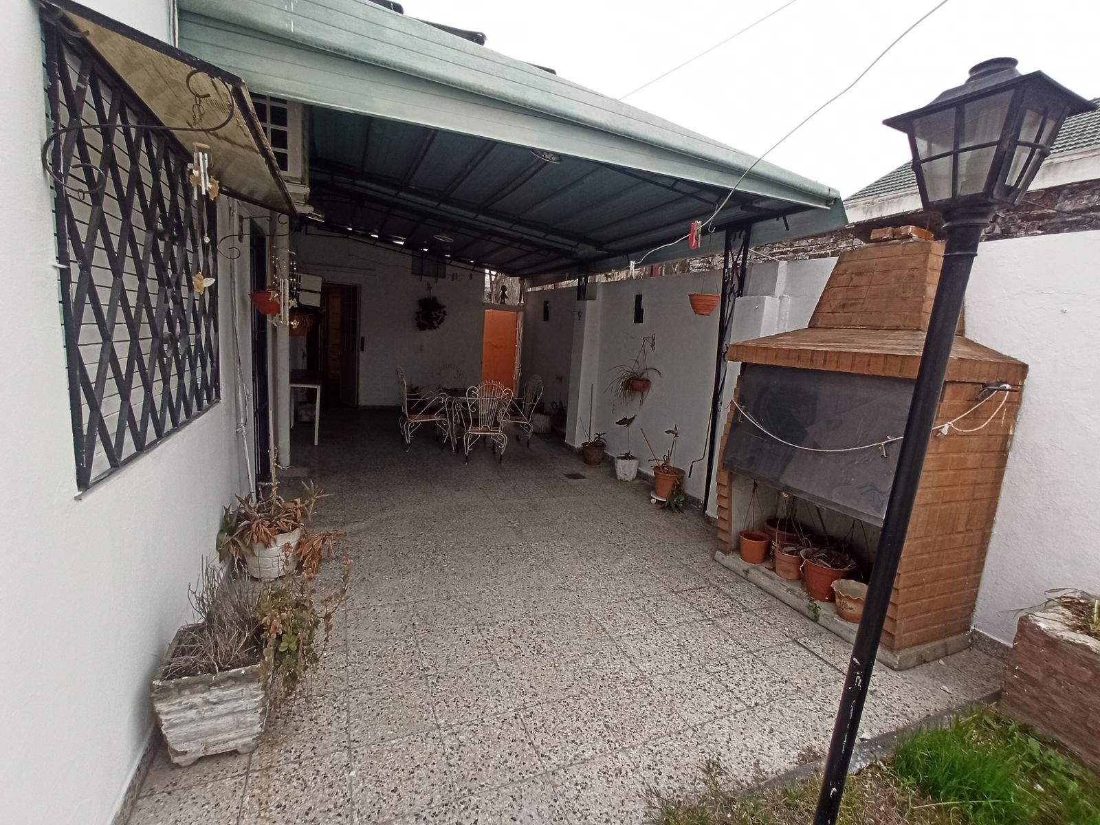 ALQUILER CASA TIPO P.H. AL FRENTE - 3