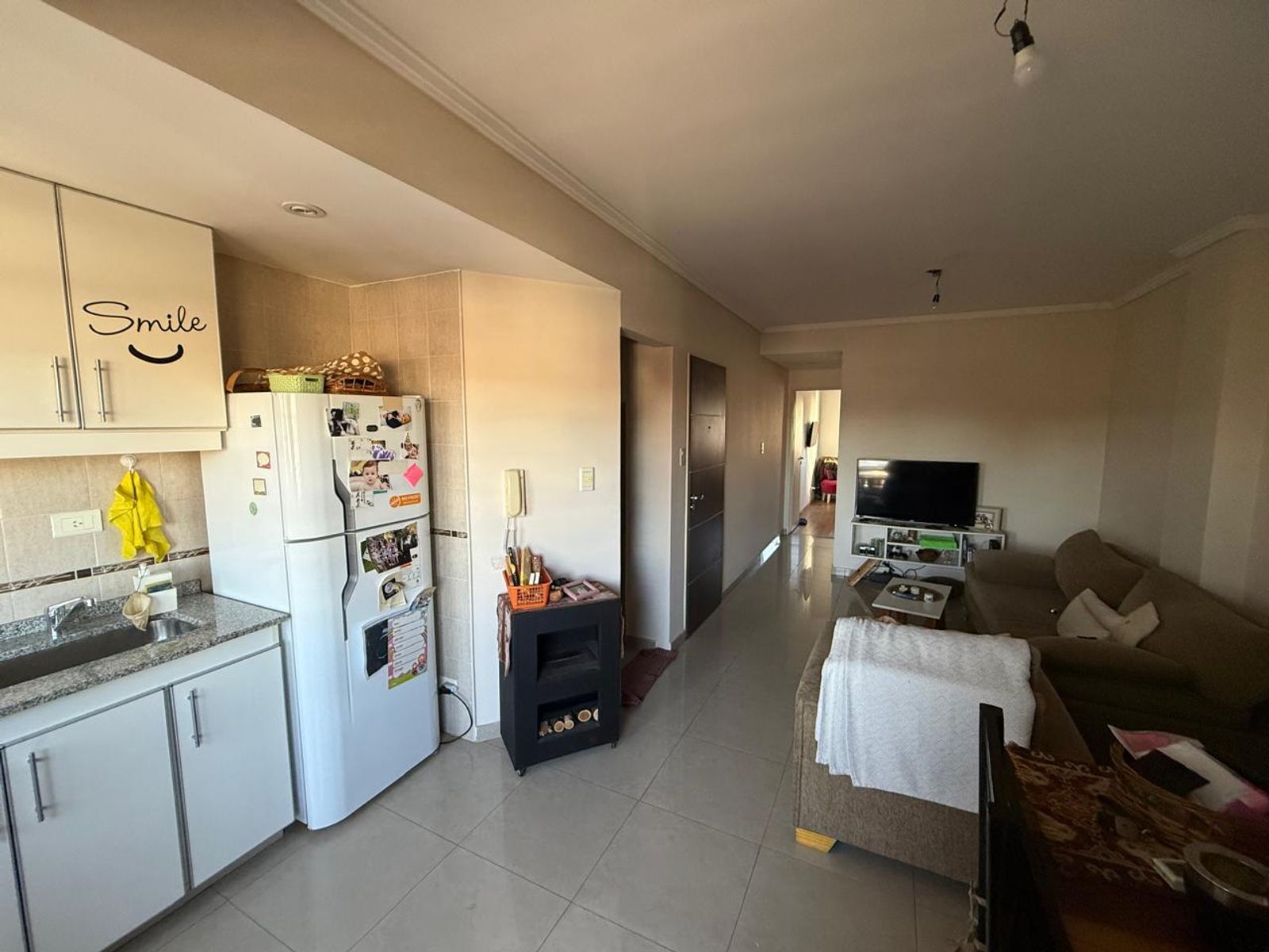 2 AMB. C/COCH. APTO CREDITO. EN VENTA EN LANUS O. - 1