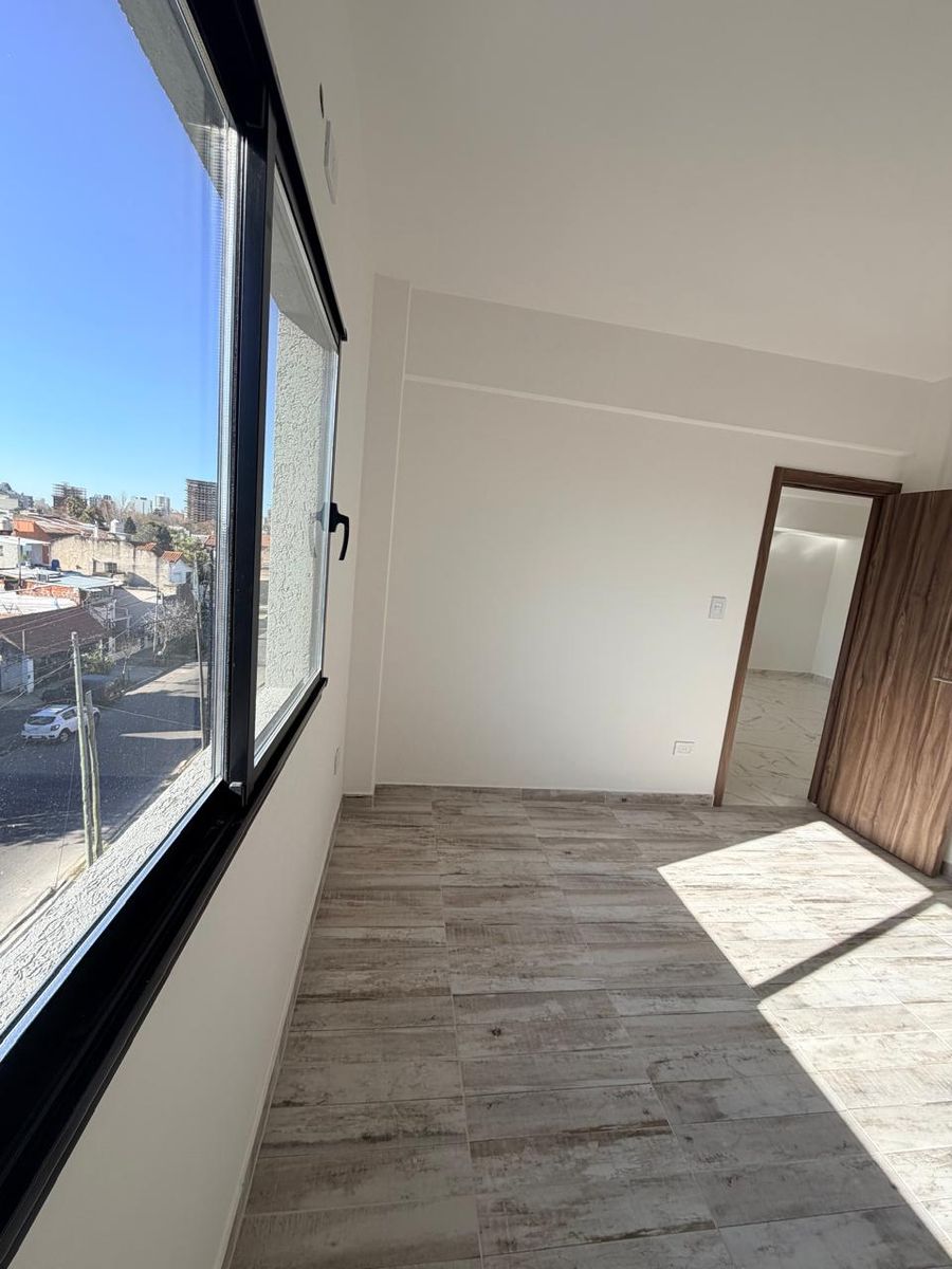 ALQUILER 2 AMBIENTES CON COCHERA A ESTRENAR - 4