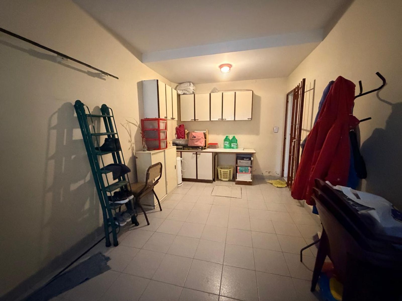CASA/CHALET 4 AMB. EN VENTA. LANUS E. APTA CREDITO. IMPECABLE ESTADO - 29