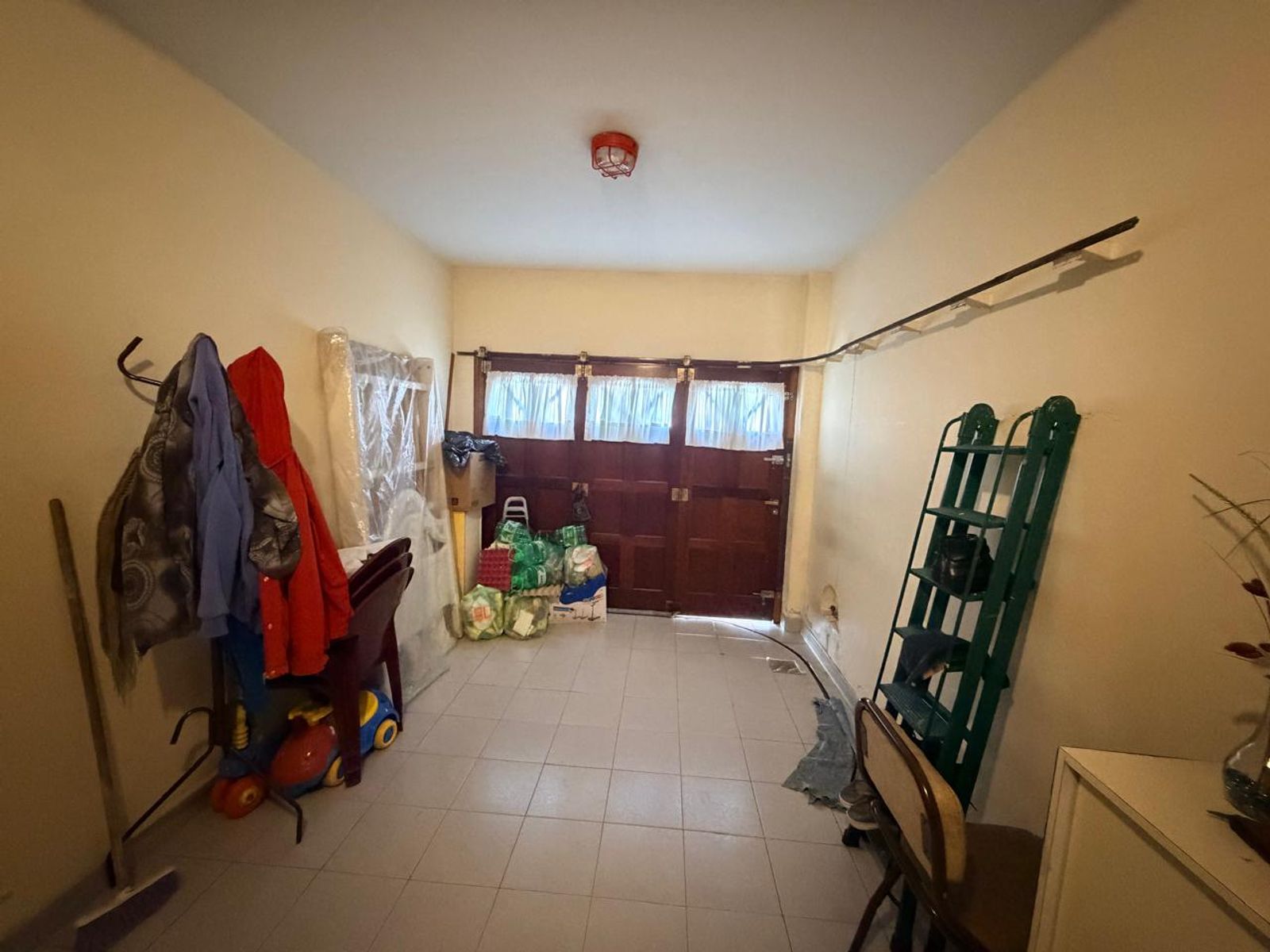 CASA/CHALET 4 AMB. EN VENTA. LANUS E. APTA CREDITO. IMPECABLE ESTADO - 30
