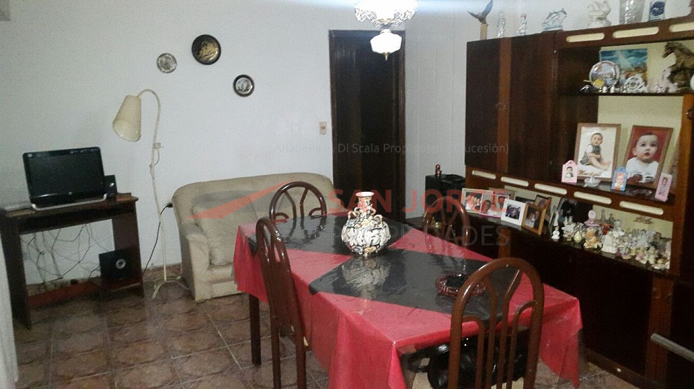 Importante propiedad; VIVIENDAS + LOCAL — foto 5