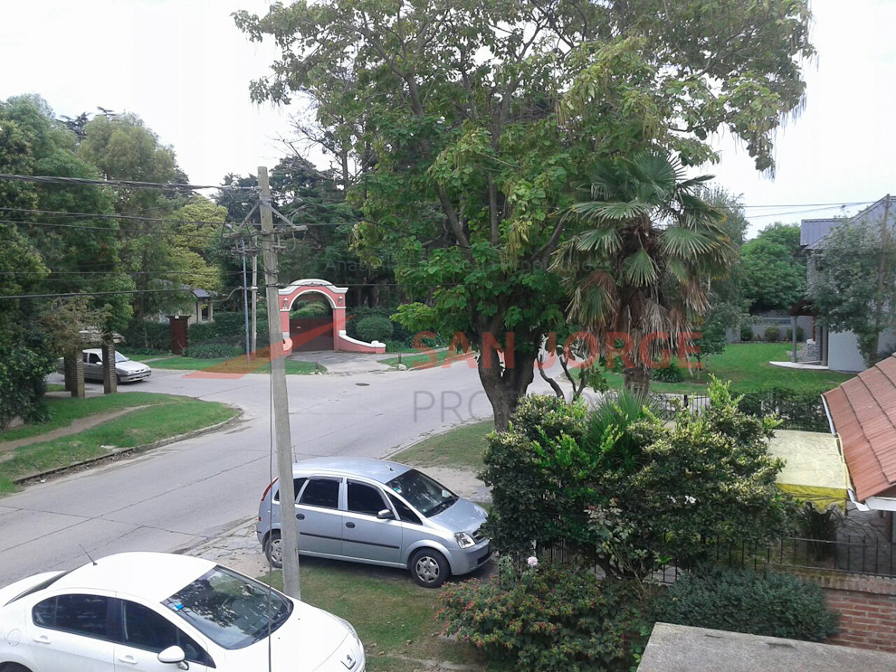 Casa ubicada en barrio Constitución — foto 5