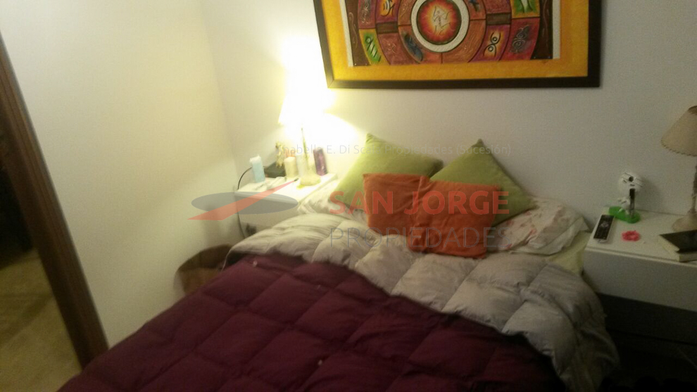 Amplio monoambiente en zona La Perla — foto 2