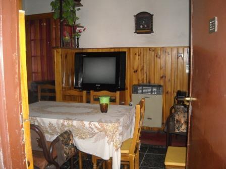 CASA EN LOTE DE 8.66 X 50 CON DOS DORMITORIOS A REFACCIONAR Y OTRO LOTE LIBRE DE 8.66 X 50 OPORTUNIDAD — foto 14