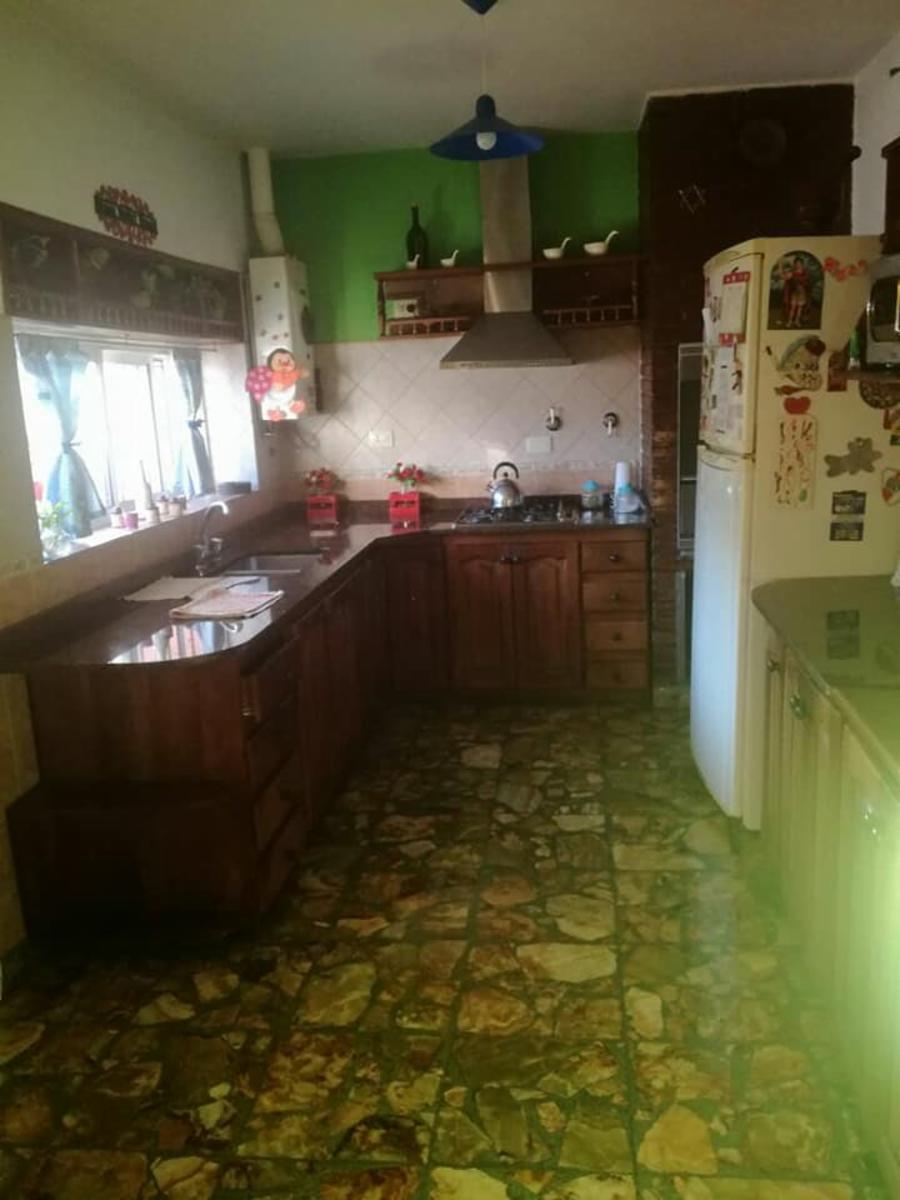 DEPTO EN PLANTA ALTA DE 4 AMBIENTES — foto 2