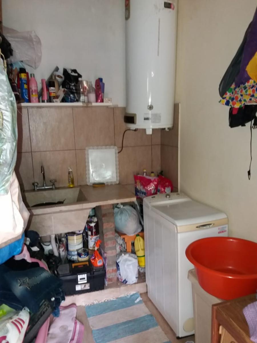 CASA DE 3 AMBIENTES EN JOSE LEON SUAREZ — foto 3