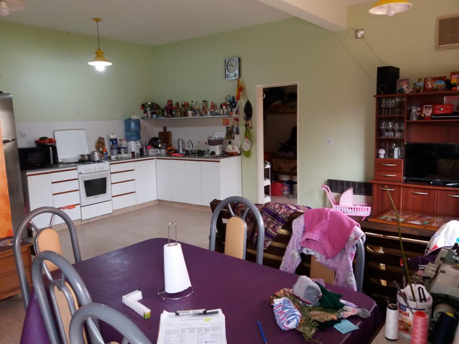 CASA DE 3 AMBIENTES EN JOSE LEON SUAREZ — foto 5