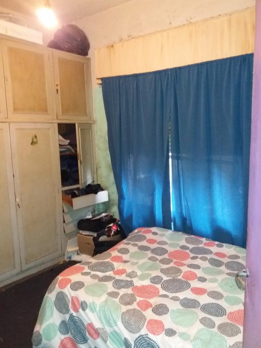 CASA DE DOS PLANTAS EN JOSE LEON SUAREZ. ESCUCHO OFERTAS — foto 6
