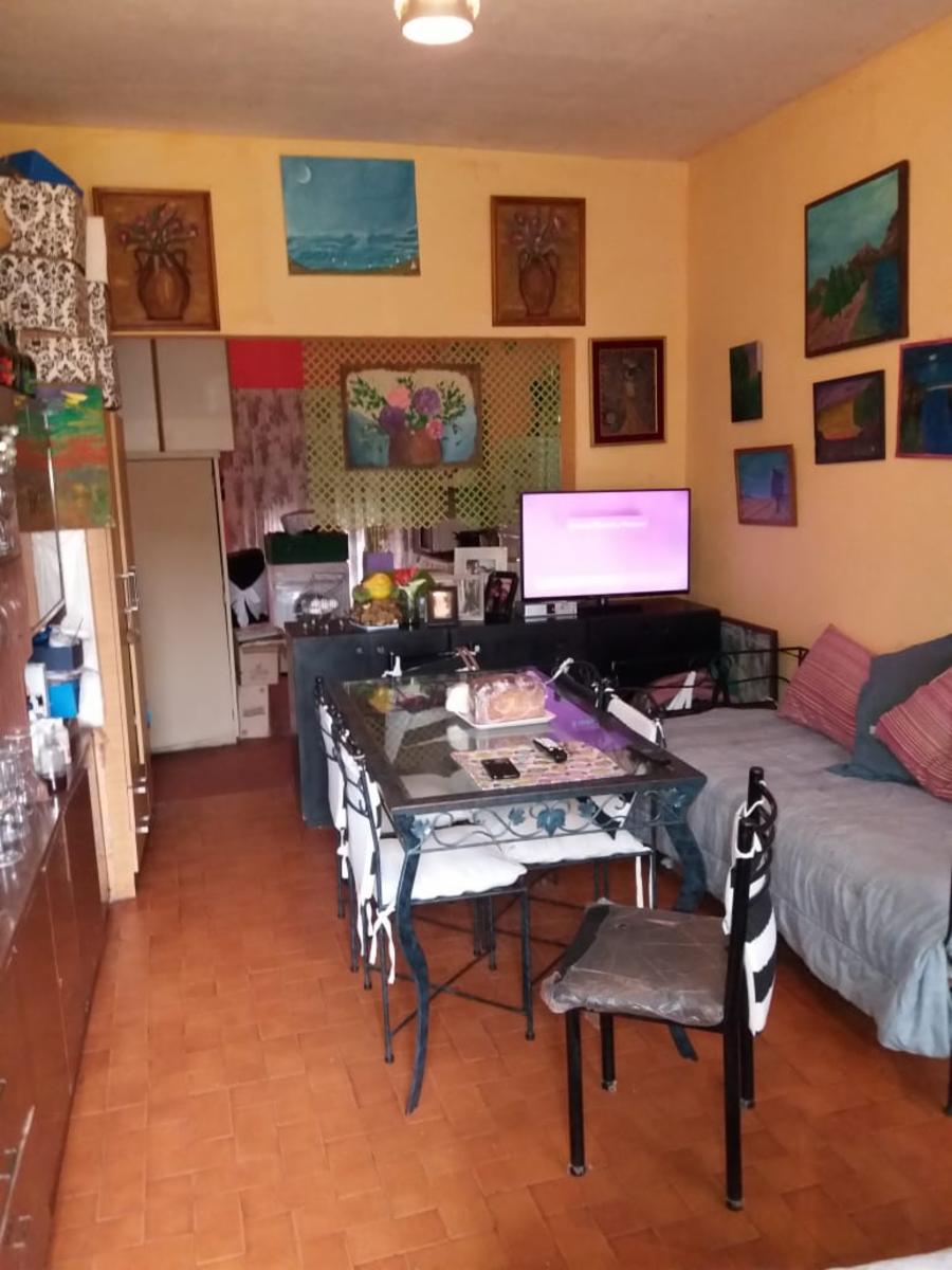 CASA DE DOS PLANTAS EN JOSE LEON SUAREZ. ESCUCHO OFERTAS — foto 8