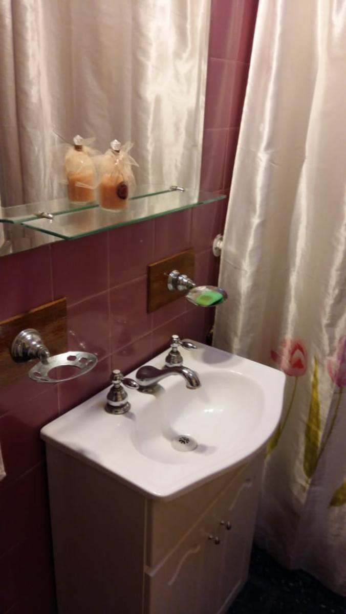 CASA CON DOS DORMITORIOS, COCINA, COMEDOR, BAÑO, PATIO, DEPOSITO,TERRAZA Y COCHERA — foto 7