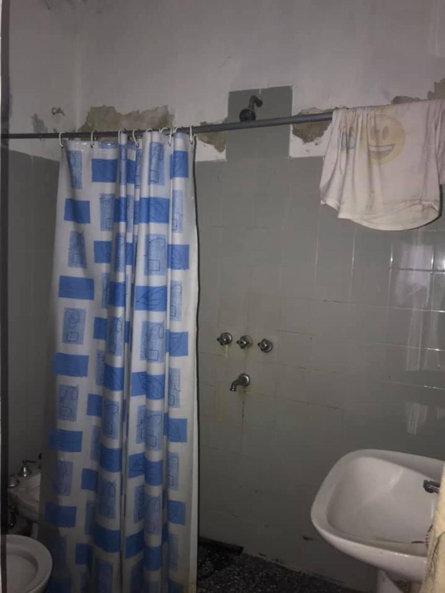 CASA EN JOSE LEON SUAREZ — foto 8