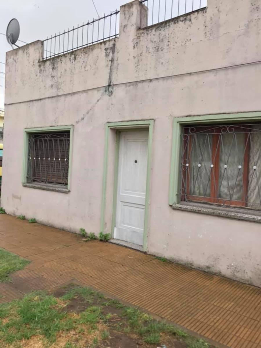 CASA EN JOSE LEON SUAREZ — foto 9