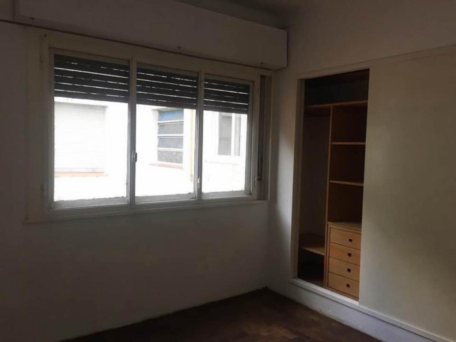 DEPARTAMENTO DE 3 AMBIENTES, EXCELENTE UBICACION. VILLA ADELINA — foto 13