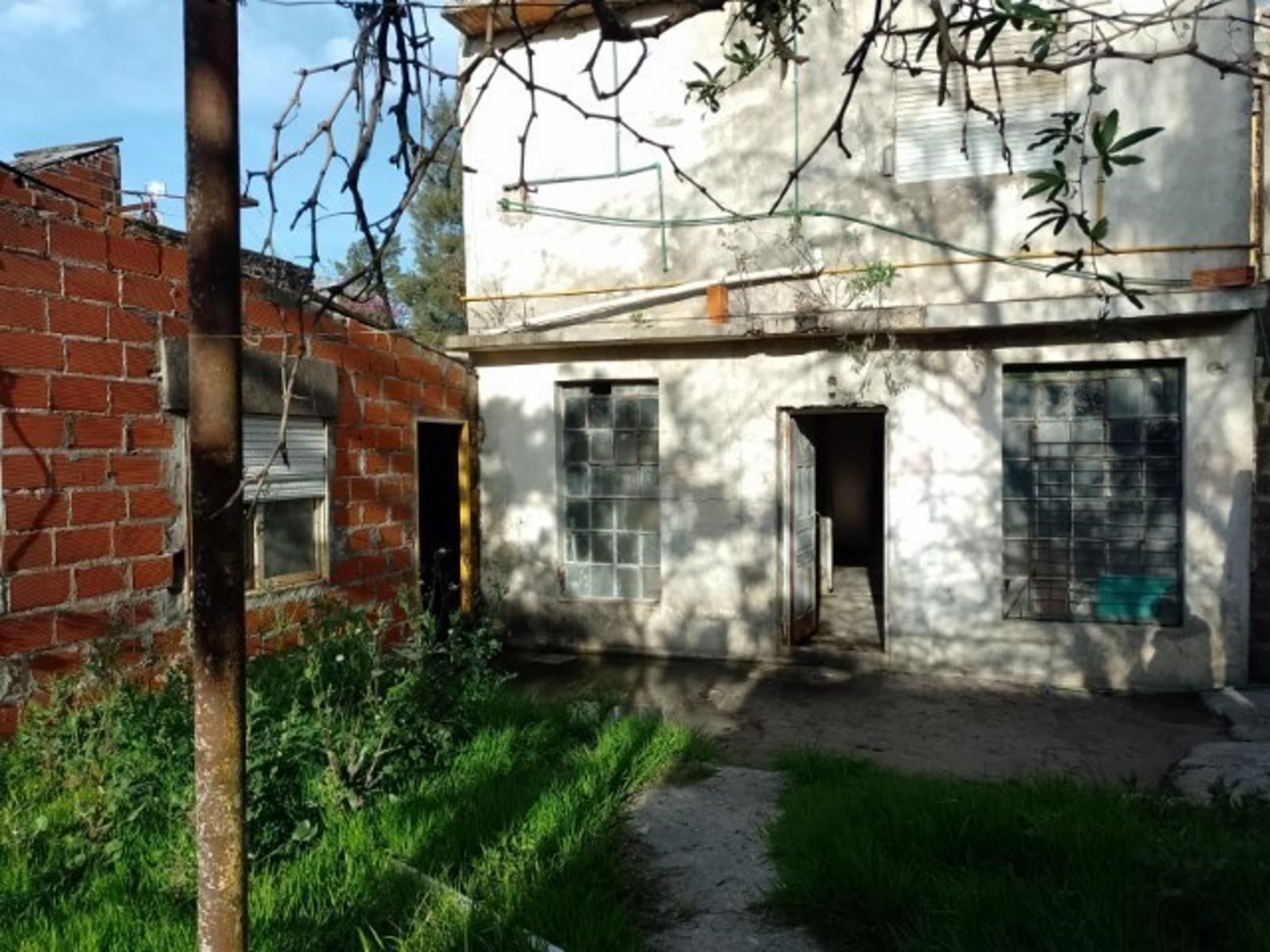 CASA A REFACCION EN JOSE LEON SUAREZ — foto 14