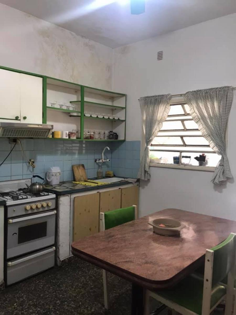 CASA CON 2 DORMITORIOS - COCINA COMEDOR - BAÑO - GALPON - GALERIA - PATIO - TERRAZA. — foto 7