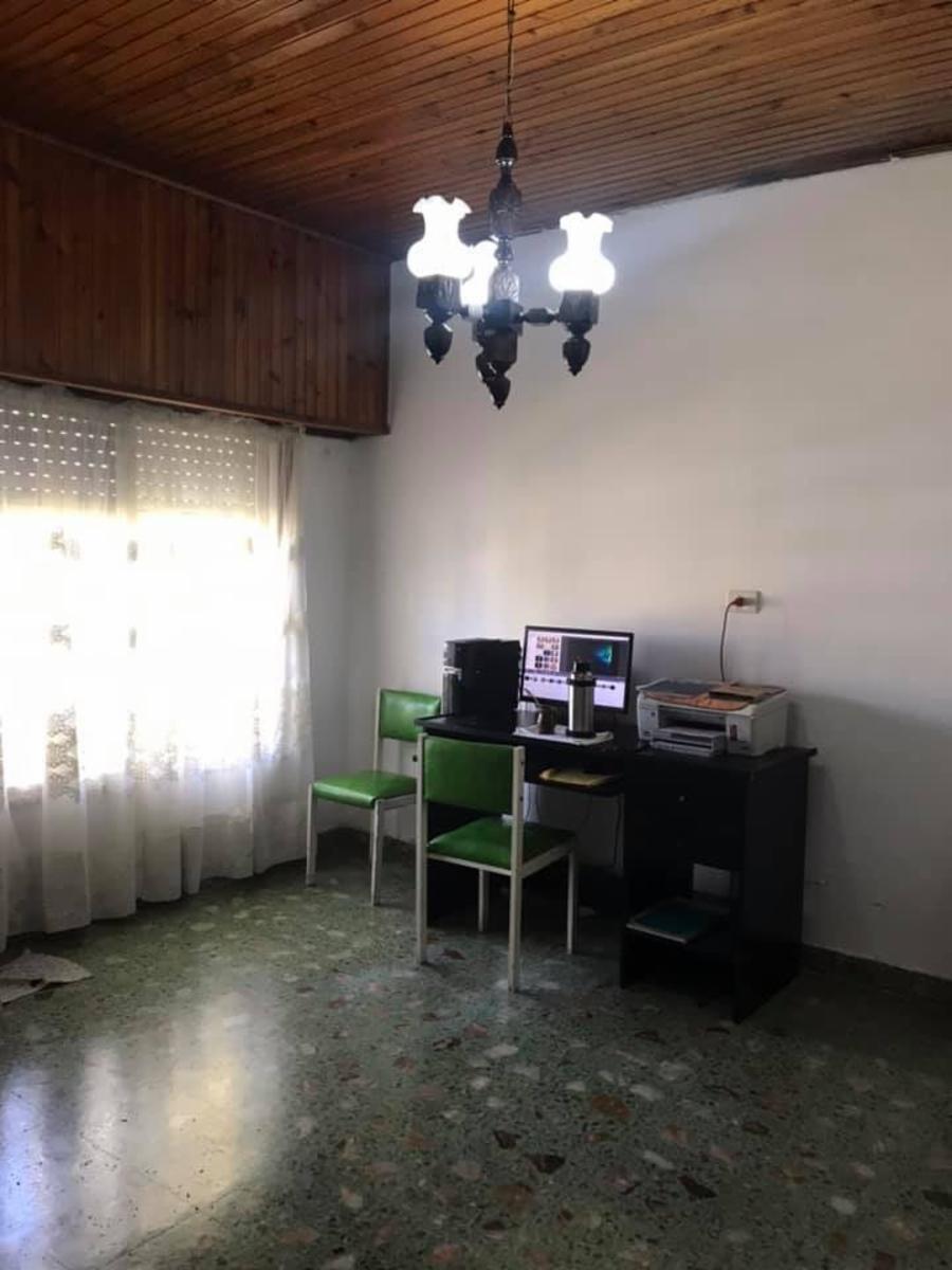 CASA CON 2 DORMITORIOS - COCINA COMEDOR - BAÑO - GALPON - GALERIA - PATIO - TERRAZA. — foto 10