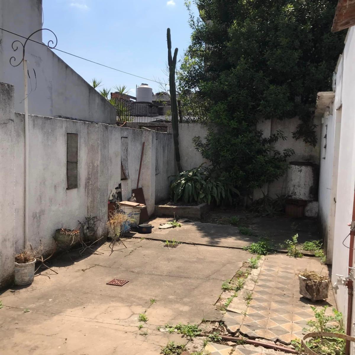 PH AL FRENTE SOBRE AVENIDA SARRATEA. — foto 6