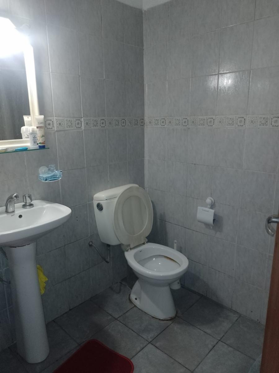 LOCAL CON DEPTO AL FDO. — foto 5