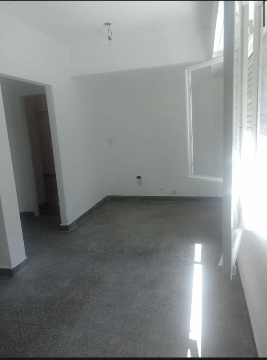 DEPARTAMENTO DE DOS AMBIENTES A MTS ED LA ESTACION DE VILLA ADELINA, — foto 8