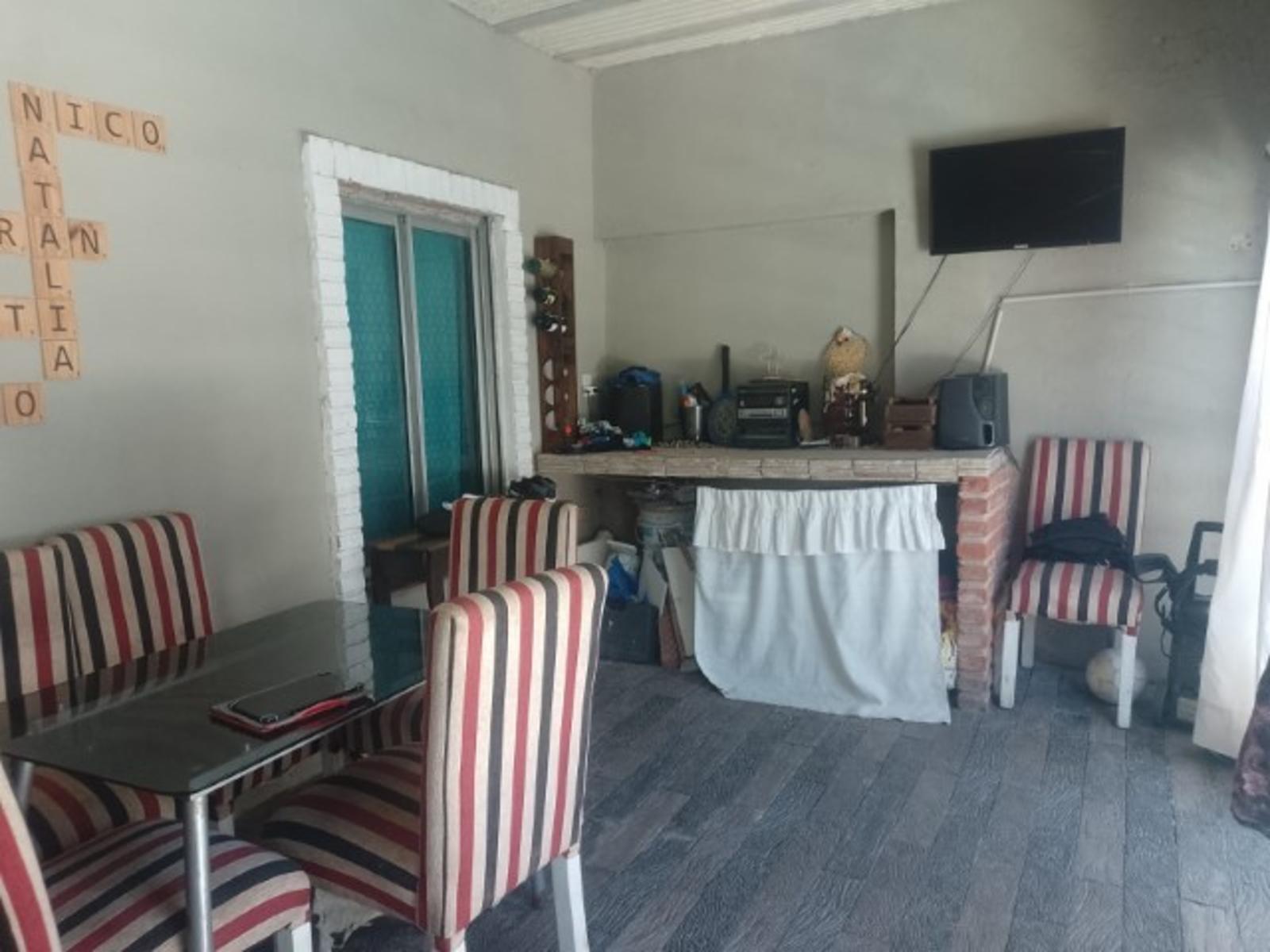 PH AL FONDO CON 5 AMBIENTES - PATIO Y PISCINA — foto 8