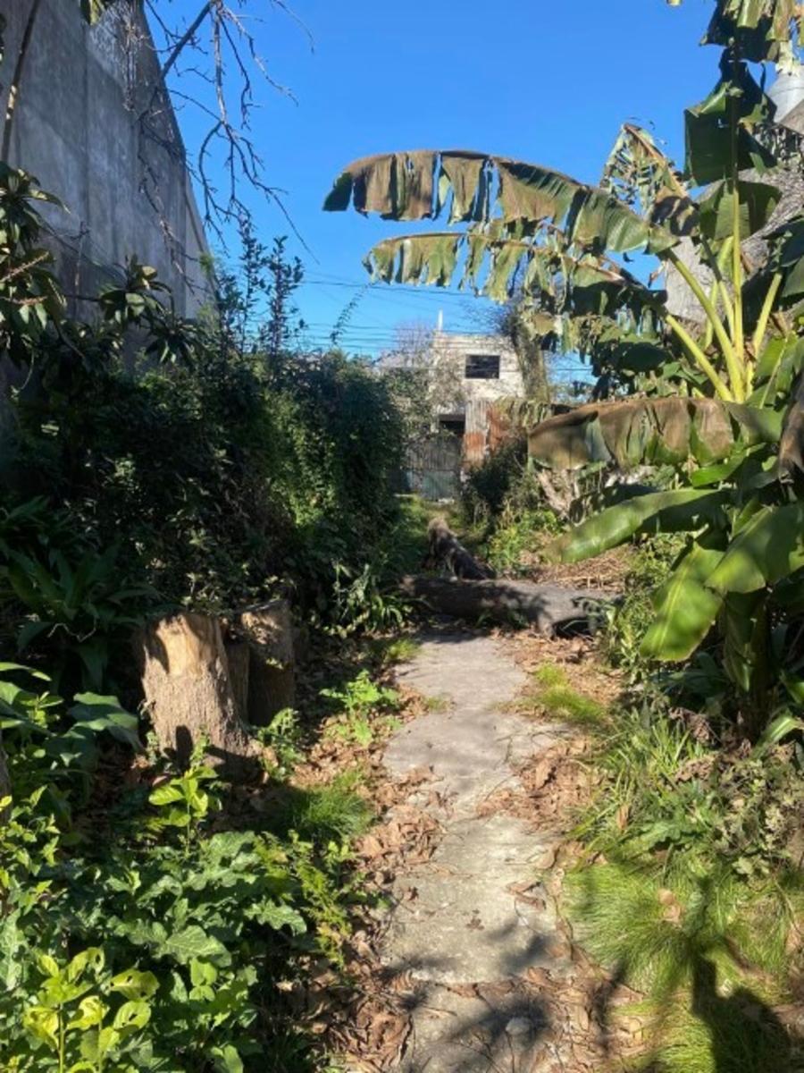 UN LOTE CON UNA PREMOLDEADA Y UN DTO DE MATERIALES LOTE 10 X 43 ESCUCHA OFERTA — foto 6