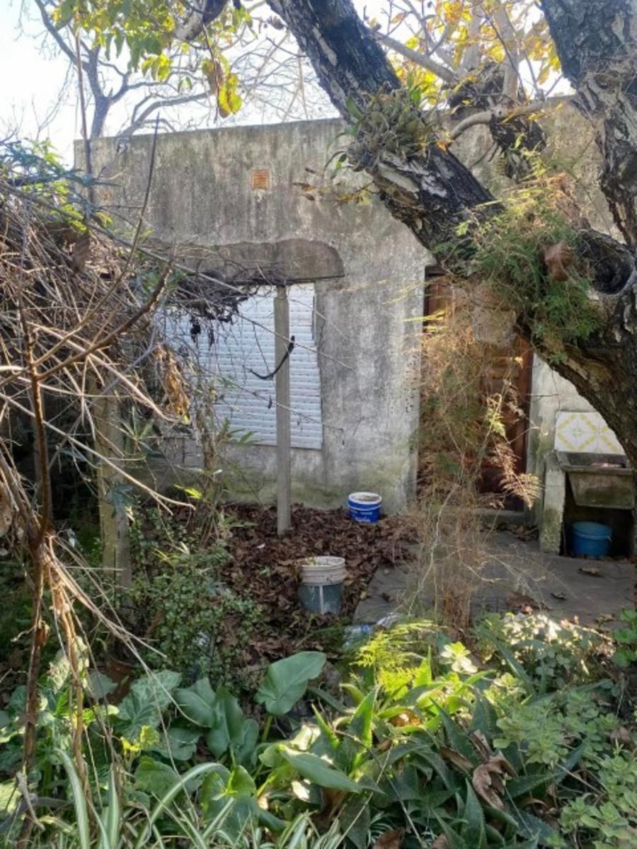 UN LOTE CON UNA PREMOLDEADA Y UN DTO DE MATERIALES LOTE 10 X 43 ESCUCHA OFERTA — foto 7