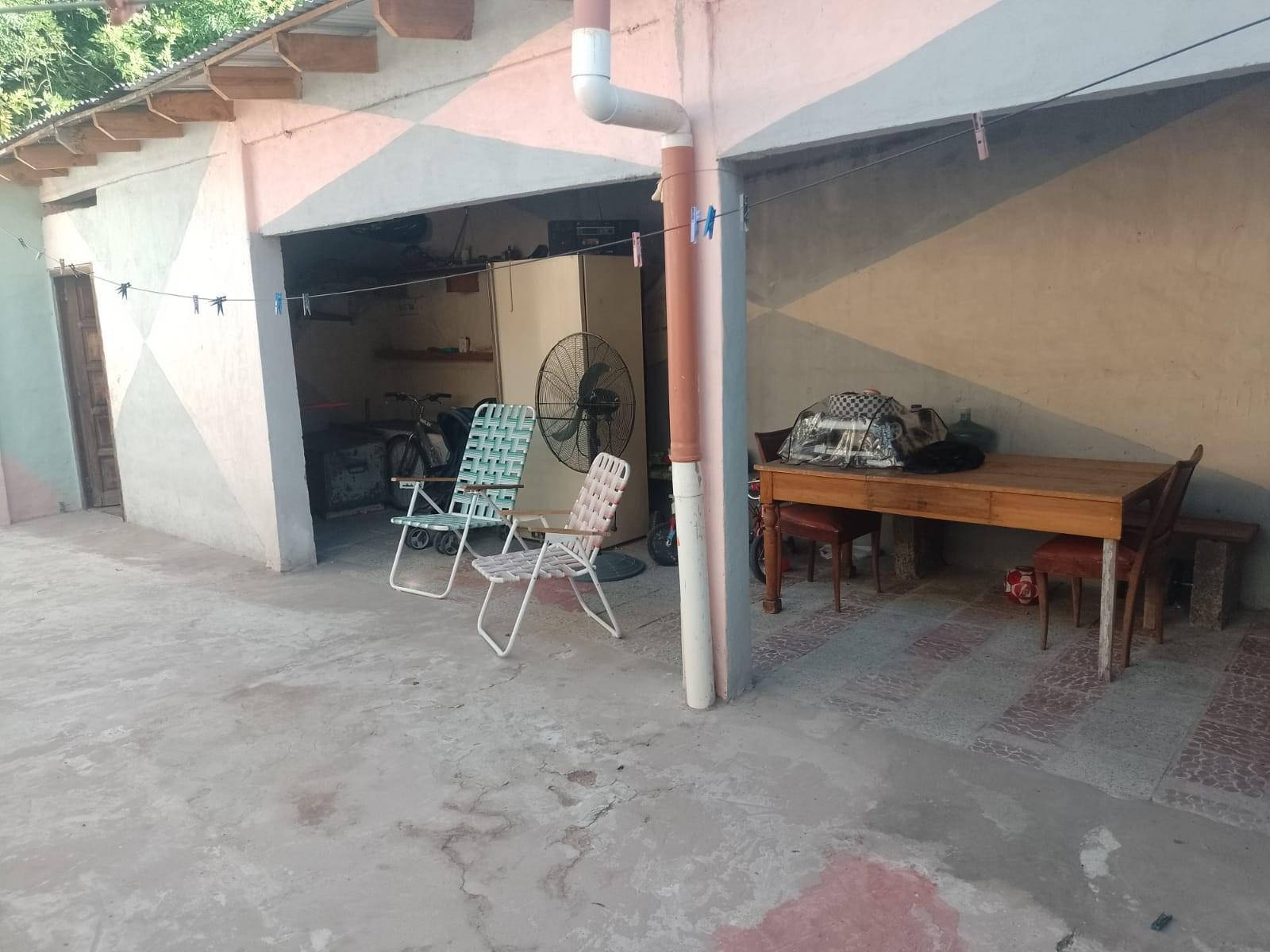CASA DE 3 AMBIENTES CON PATIO. — foto 3