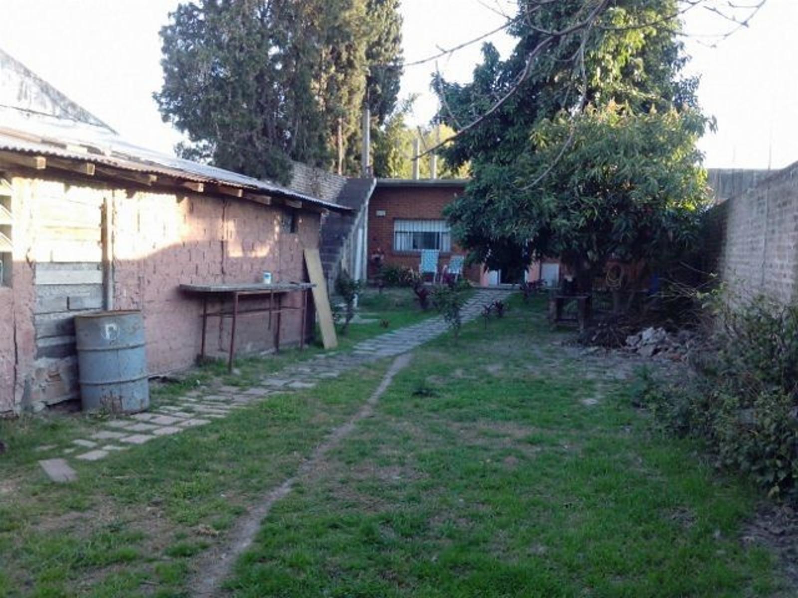 CASA DE 3 AMBIENTES CON PATIO. — foto 6