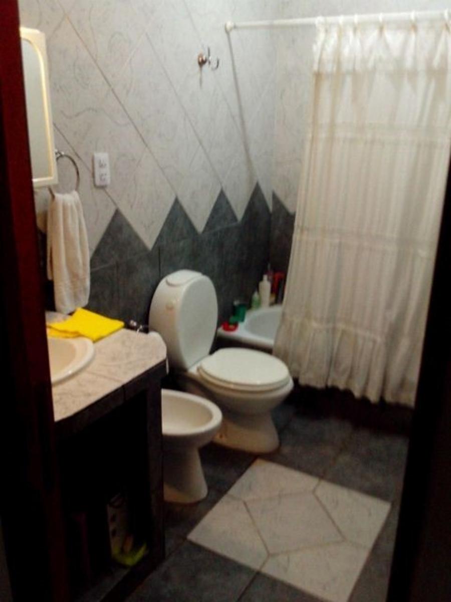 CASA DE 3 AMBIENTES CON PATIO. — foto 14