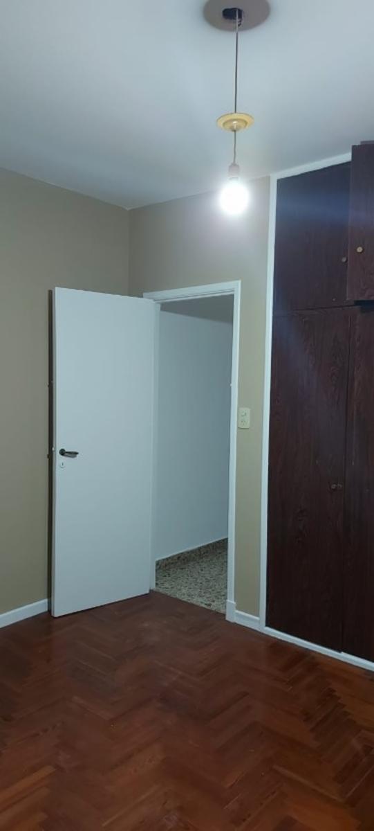 Venta de casa de 4 ambientes — foto 8