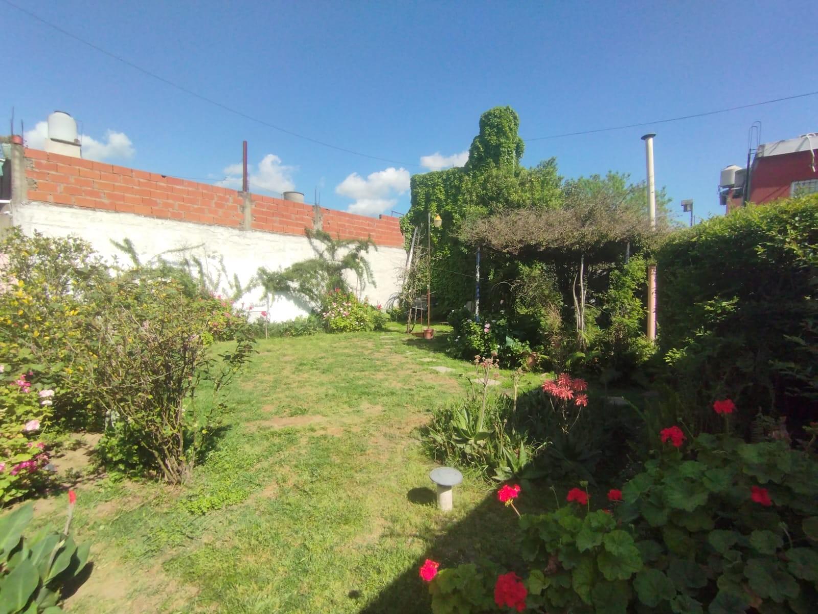 Venta de casa de 3 ambientes — foto 2
