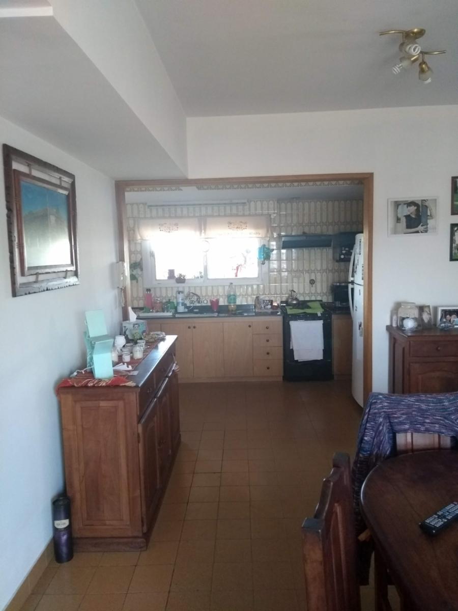 CASA 4 AMBIENTES Y GALPON — foto 5